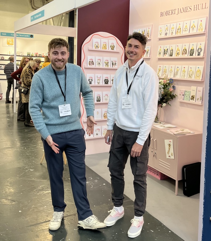 Above & top: Rob (left) and Lee demonstrate their matching taste in trousers