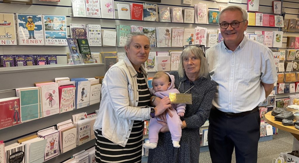 Above: “It was a lovely surprise, thanks to all at IC&G,” Anna Bolton said at Charlton Cards, where she’s pictured with IC&G agent Gordon Walsh, and her mum and great niece.